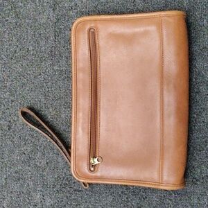 Vintage Coach International Clutch (#9833)